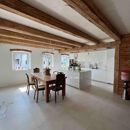 1landhaus Fuer Vier Personen, 50 Mbits Wlan Villa