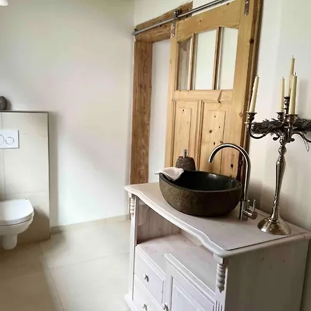 Villa 1landhaus Fuer Vier Personen, 50 Mbits Wlan *